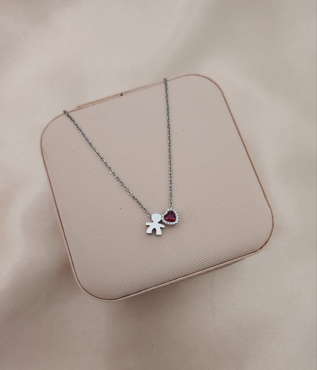 Collana bimbo e cuore rosso
