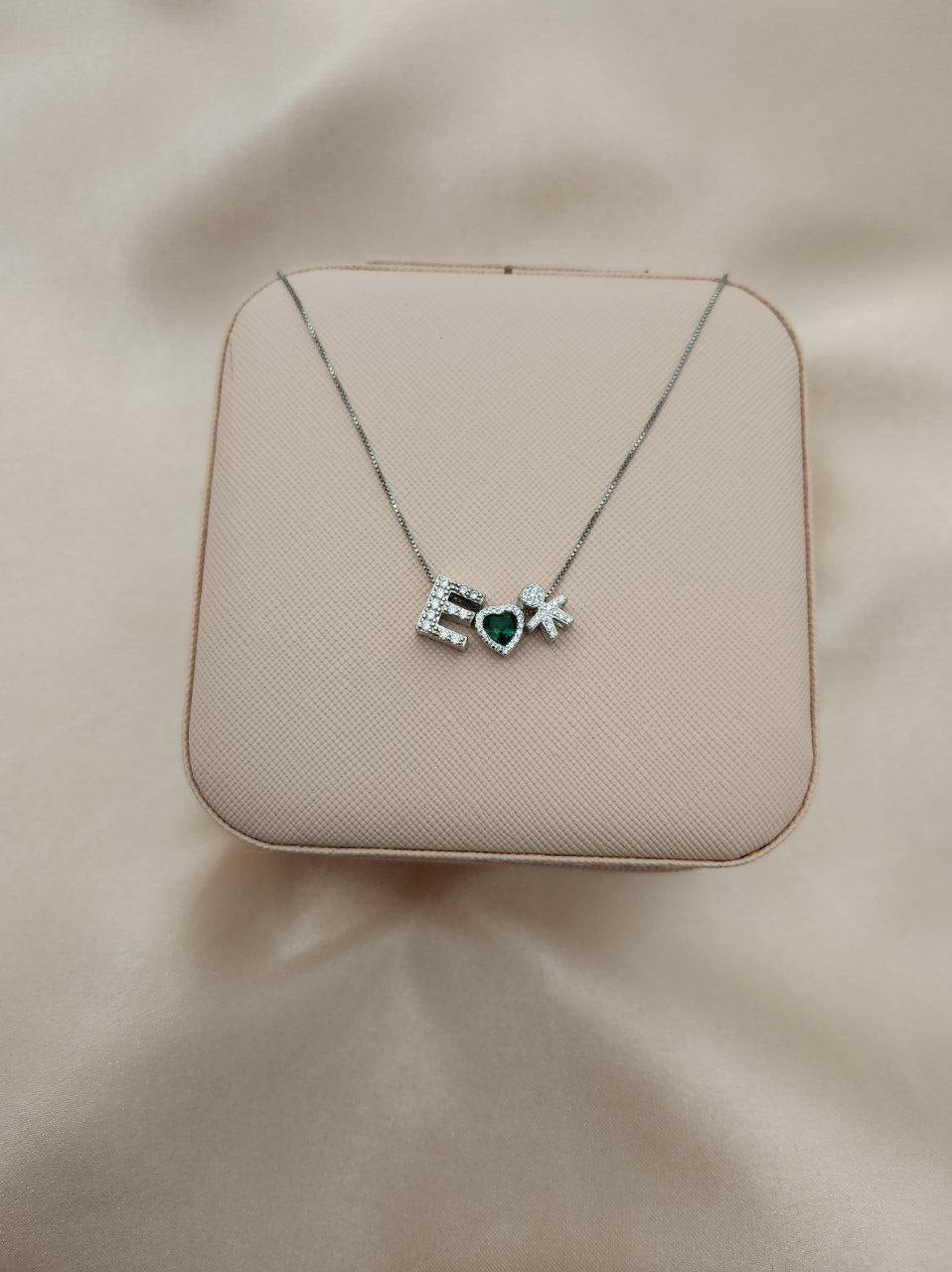 Collana con iniziale da personalizzare + cuore + bimba/o