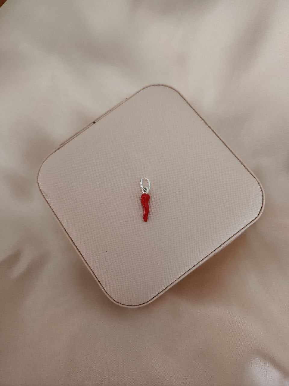 Ciondolo corno smaltato rosso - argento 925 silver