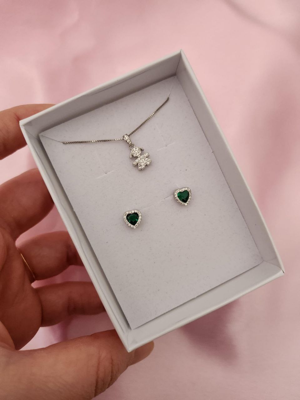 Set:collana con bimba e orecchini cuore verde- argento 925