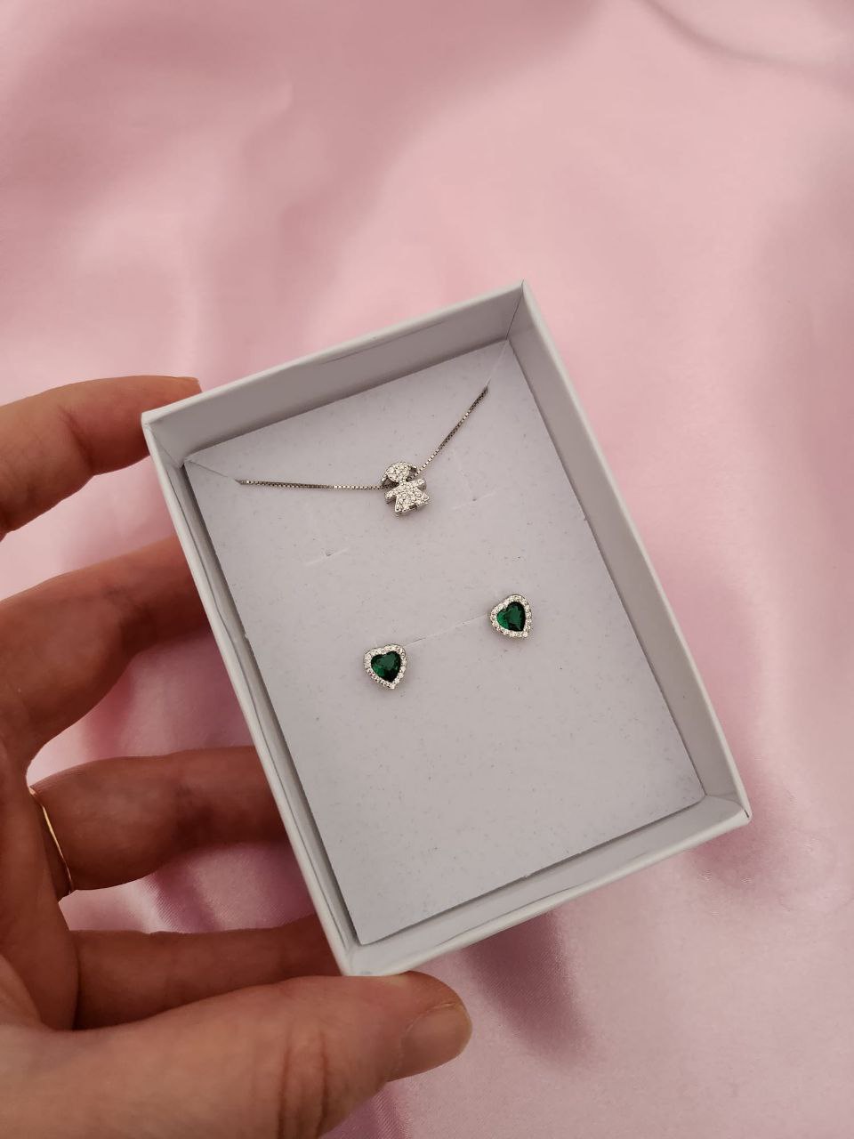 Set: collana bimba passante e orecchini cuore verde - argento 925