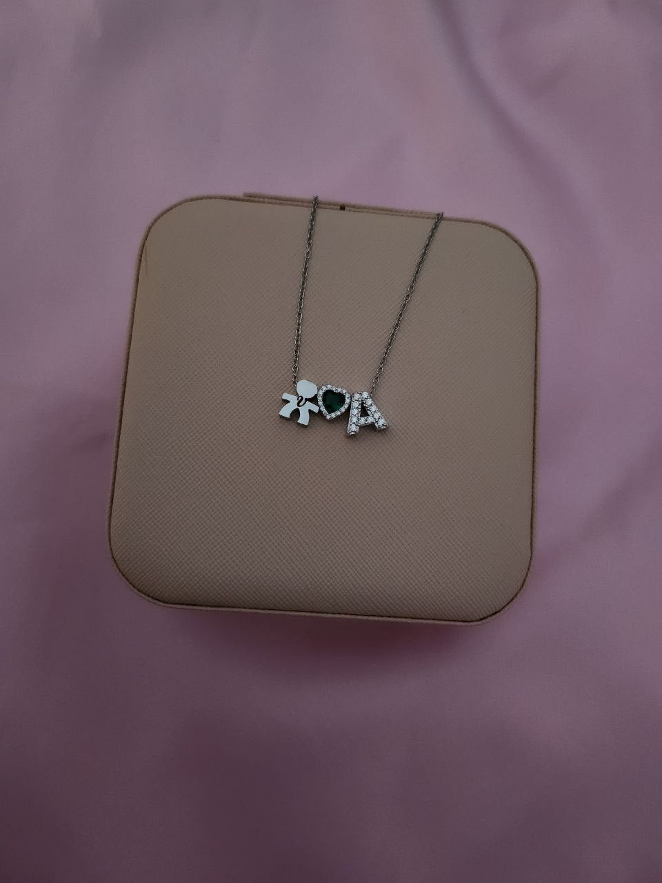 Collana con bimbo personalizzato + cuore + iniziale personalizzata