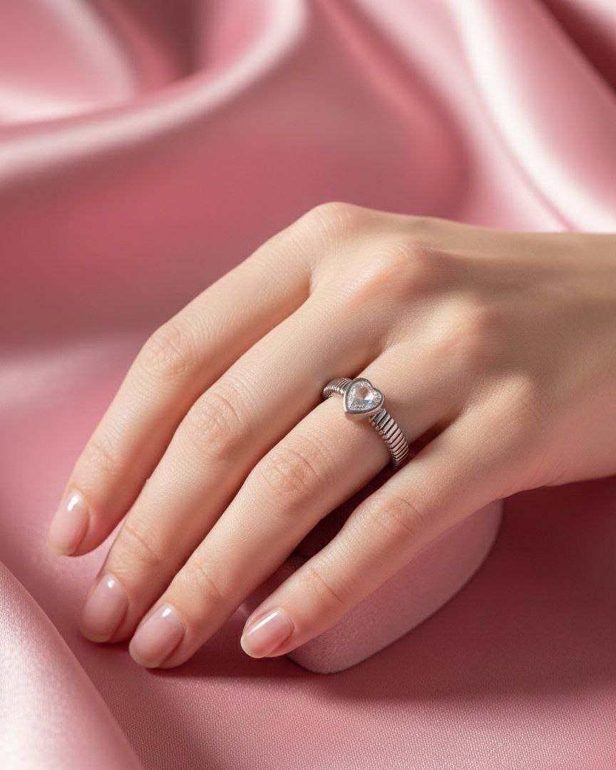 Anello cuore bianco regolabile silver