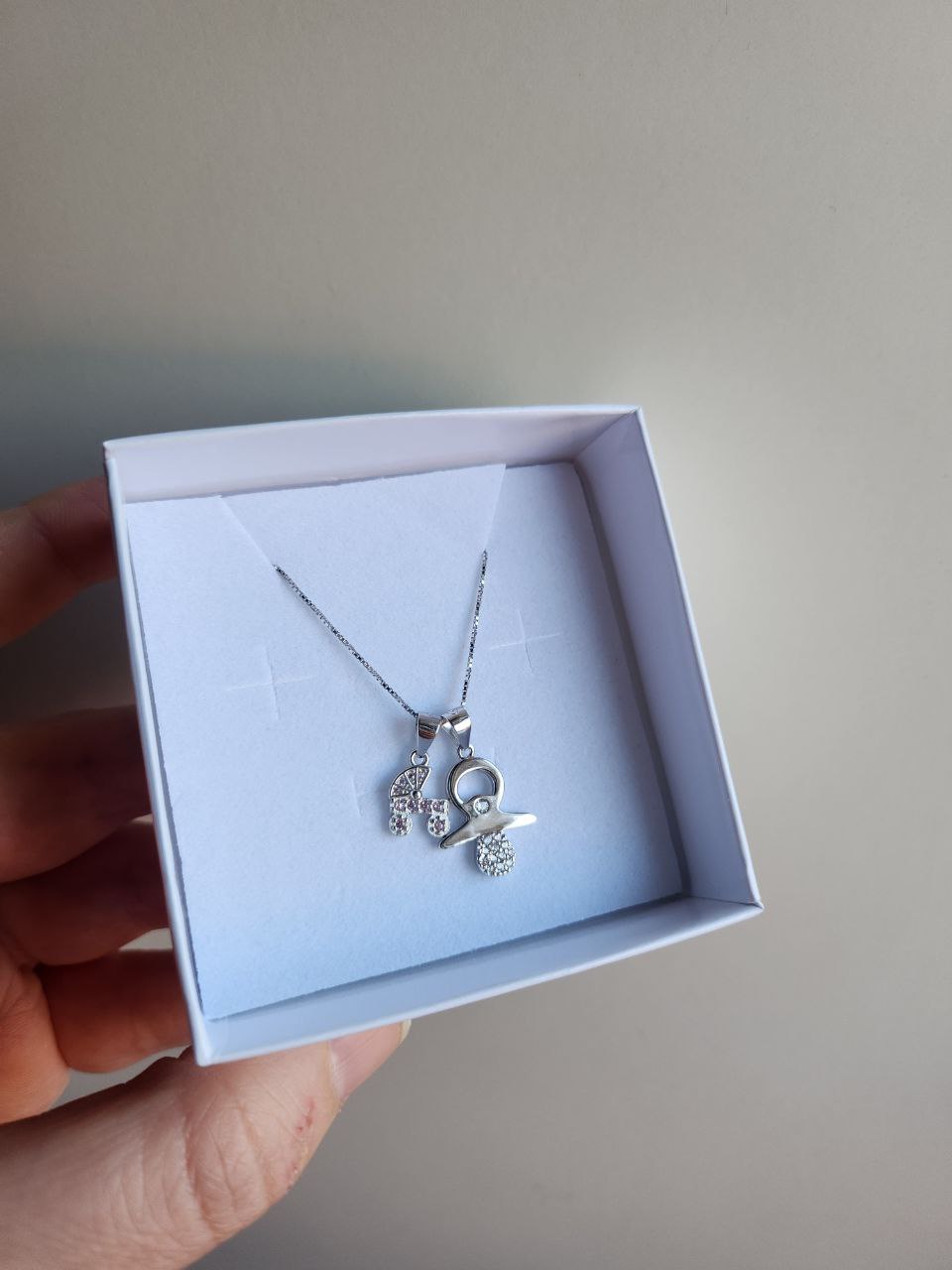 Collana con passeggino con zirconi rosa e ciuccio - argento 925