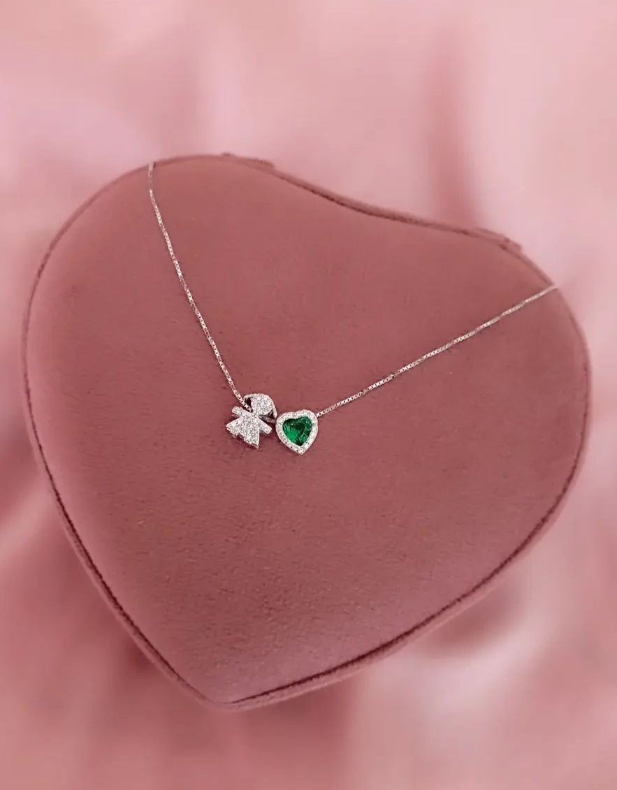 Collana con bimba passante e cuore verde passante  - argento 925