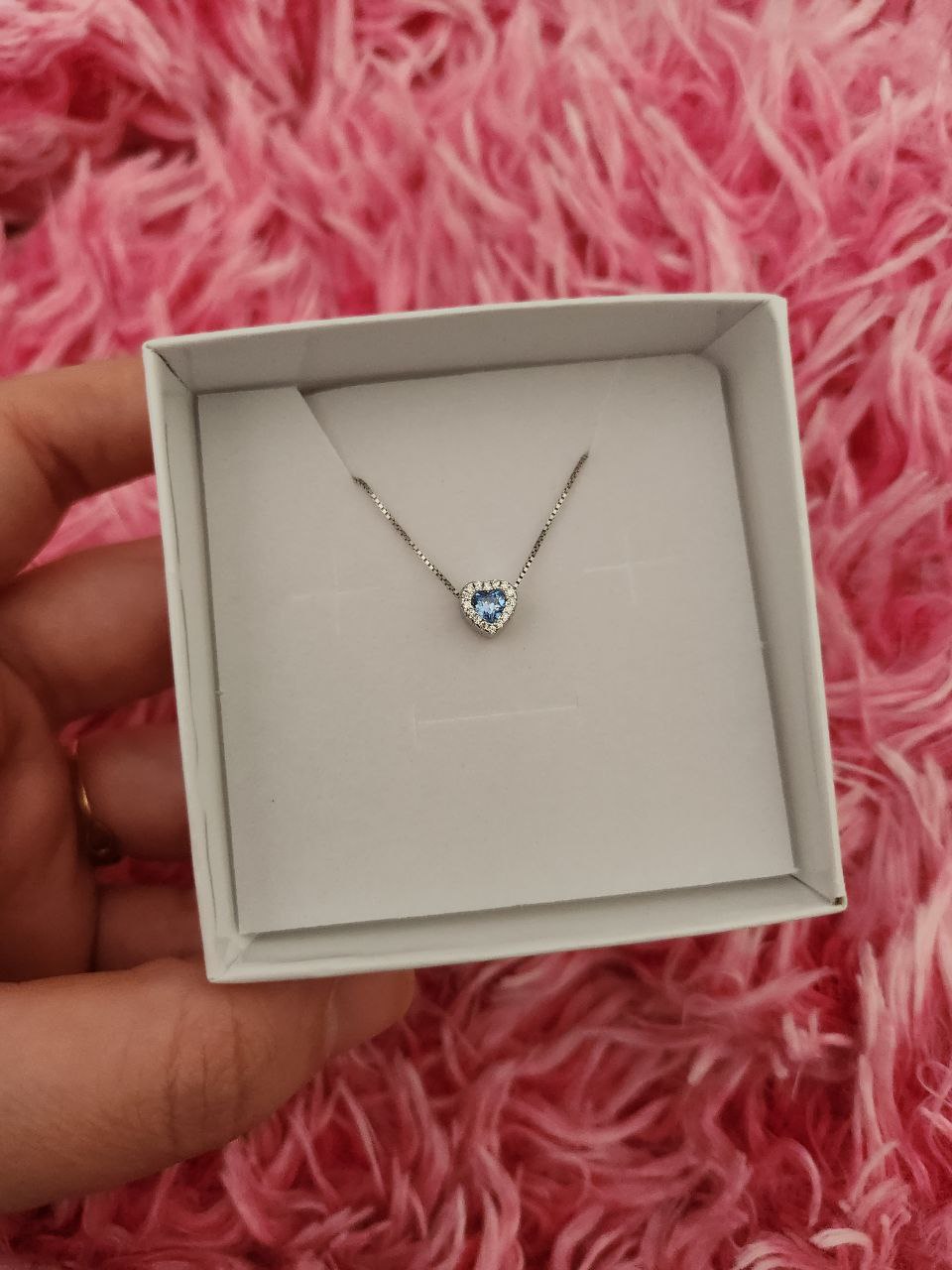 Collana con un cuore passante   - argento 925