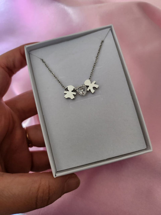 Collana bebé maschio e femmina  con cuore bianco
