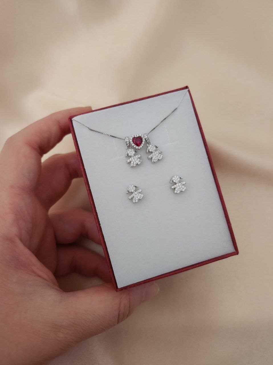 SET: Collana con bimba pendente - cuore rosso - bimba + orecchini   - argento 925