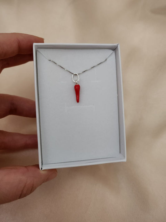 Collana con corno rosso smaltato- argento 925