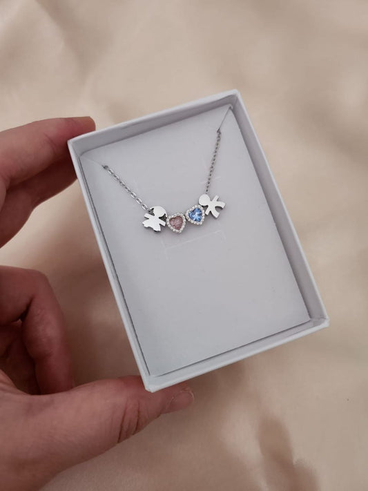 Collana con due cuori rosa e azzurro scuro con bimba e bimbo