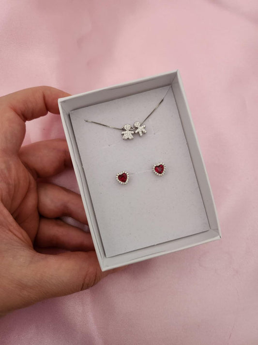 collana con due bimbi passanti e orecchini cuori rossi     - argento 925
