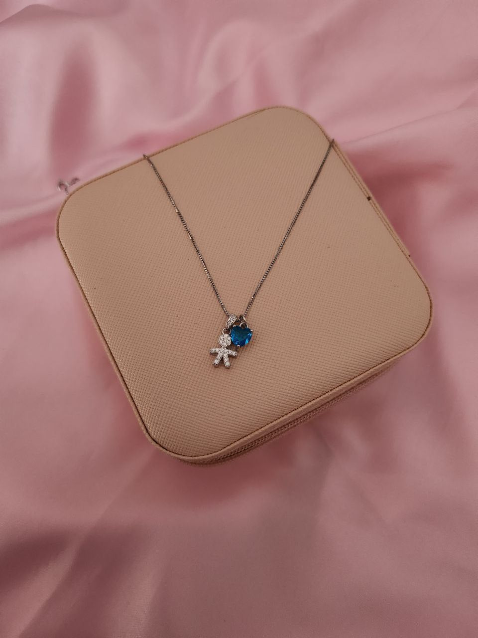 Collana con bimbo e cuore azzurro pendente - argento 925