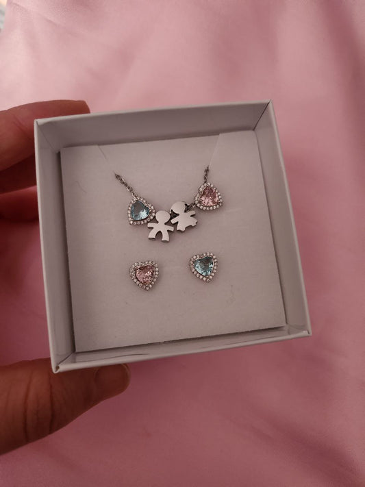 SET Collana con bimbo e bimba con cuori esterni  maxi+ orecchini maxi alternato
