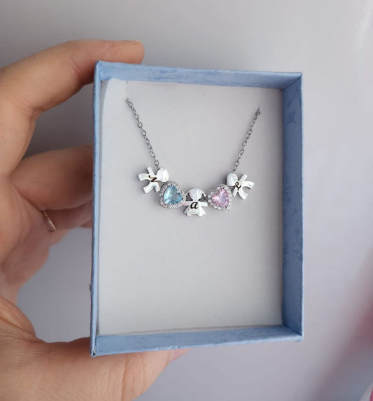 Collana con tre bimbi passanti personalizzati e due cuori maxi
