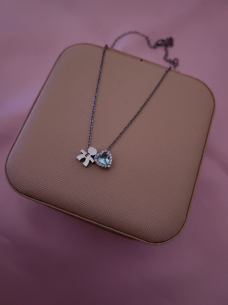 Collana con bebè pesonalizzato e cuore acquamarina