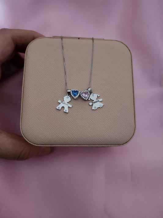 Collana con bimba e bimbo personalizzati con cuore rosa e azzurro- argento 925
