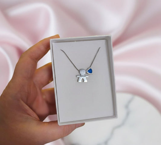 Collana liscia con bimbo con nome personalizzato  e cuore blu