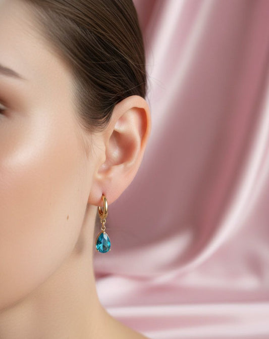 Orecchini cerchietto goccia azzurra oro