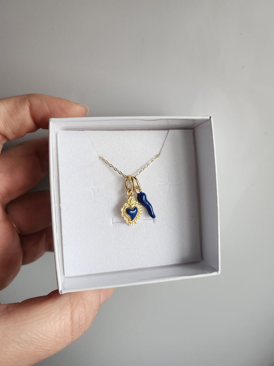 Collana con corno e cuore sacro - argento 925 oro